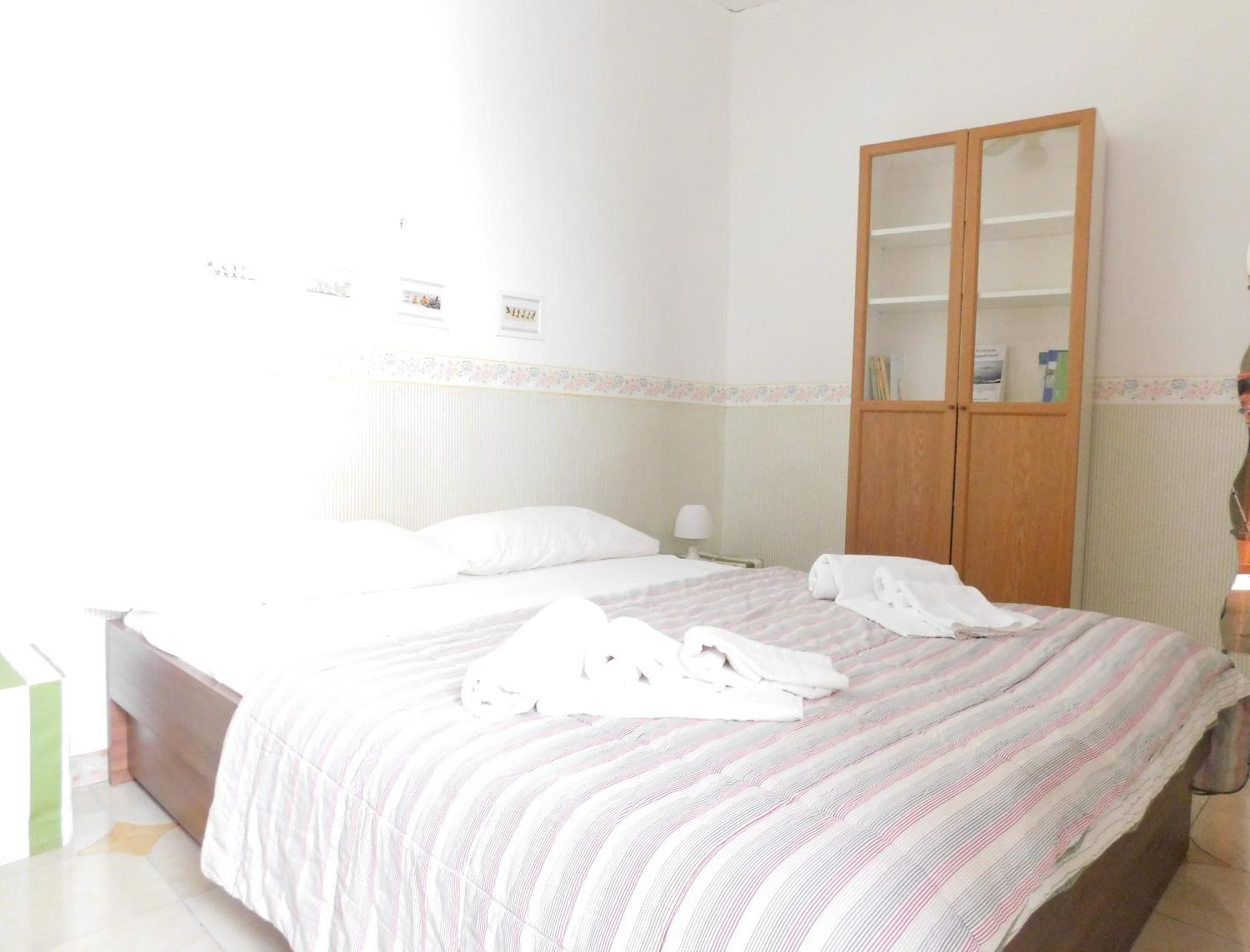 Apartamento Piacevole Chiaia